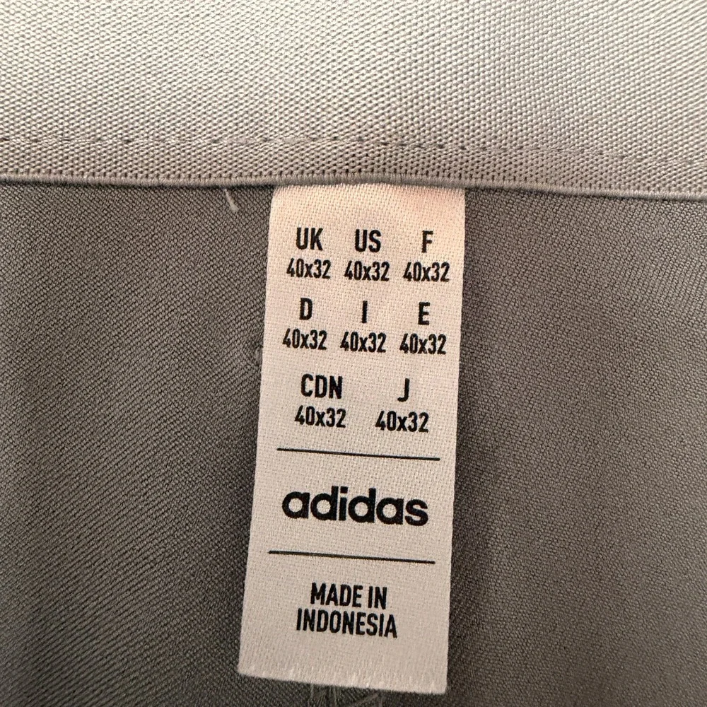Adidas Golf Pants Mens 40x32 Gray Flat Front‎ Straight Fit Performance Stretch